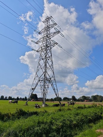 73,103 Photos de Pyl&ocirc;ne &eacute;lectrique - Photos de stock ...